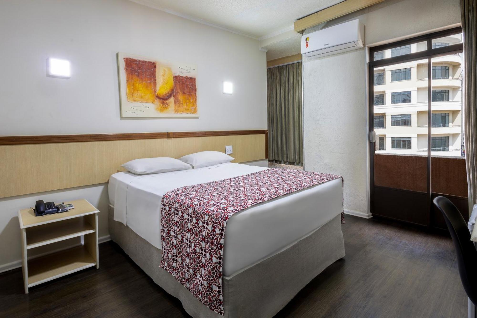 Hotel Euro Suite Sao Paulo By Nacional Inn - A 600 Metros Da Rua 25 De Marco Eksteriør billede